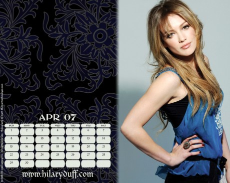 2007 Hilary Duff Official Calendar 4.jpg